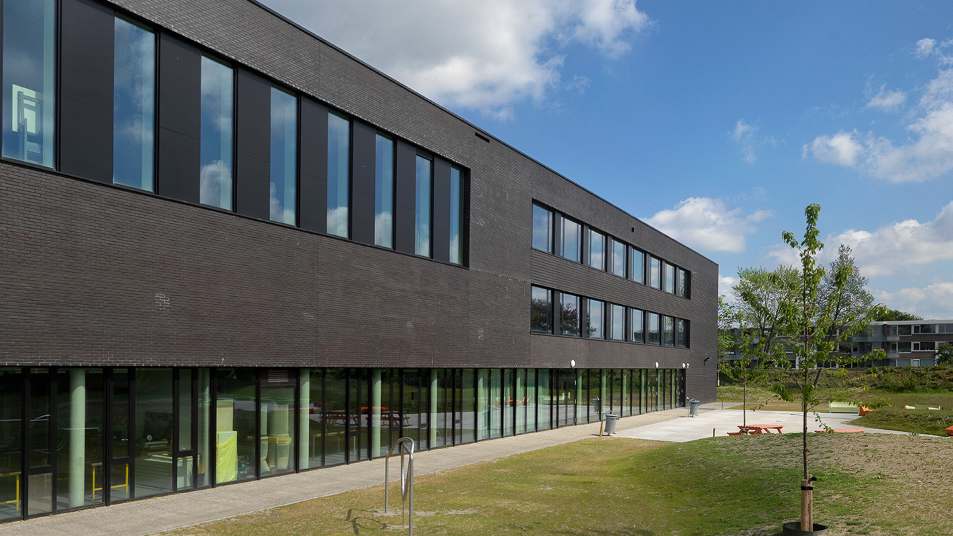 4081 - Frencken College (3)